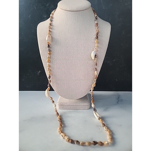 Vintage Shell Beaded Necklace - Picture 1 of 10
